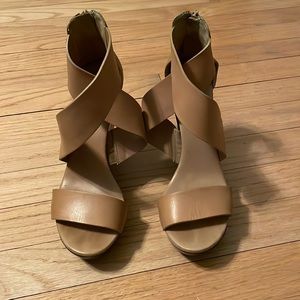 DVF wedges. Tan leather. W size 7